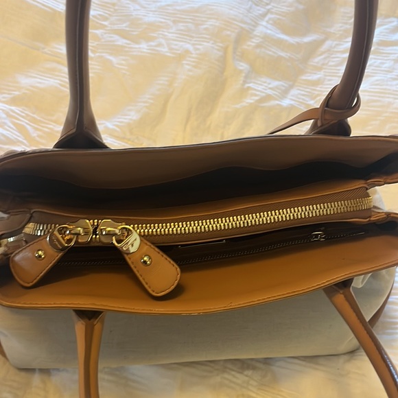 S.Ferragamo bag - Picture 5 of 11